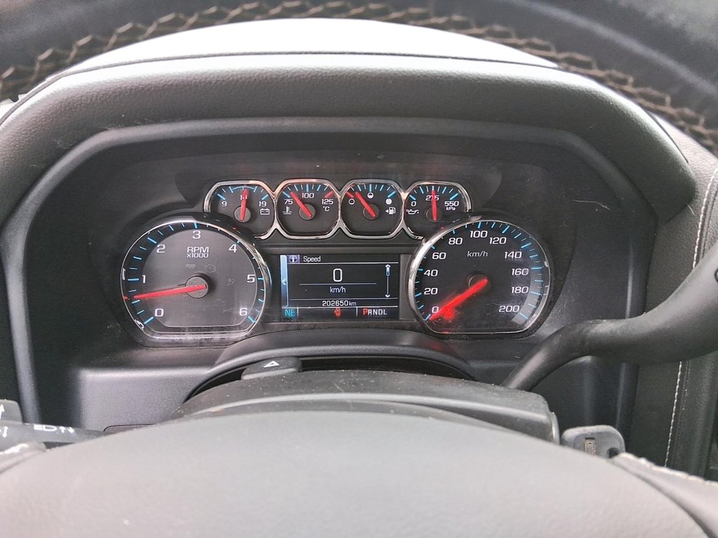 2018 GMC Sierra 1500 Crew 4x4 Base / Short Box in Stratford, Ontario - 13 - w1024h768px