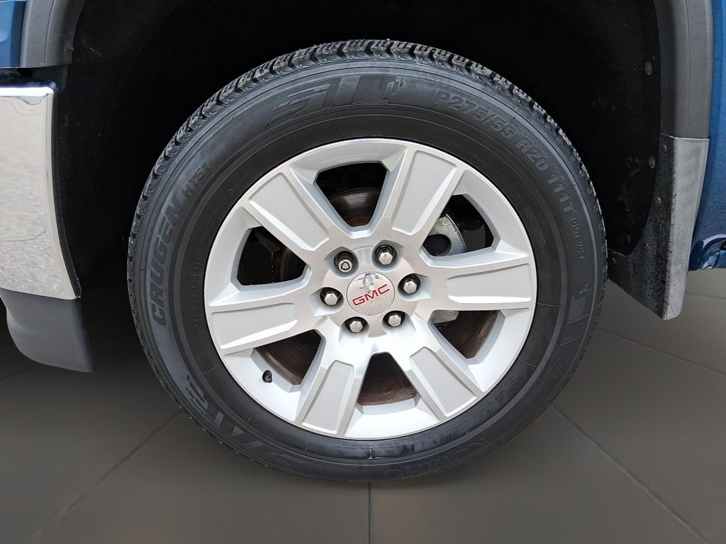 2018 GMC Sierra 1500 Crew 4x4 Base / Short Box in Stratford, Ontario - 6 - w1024h768px