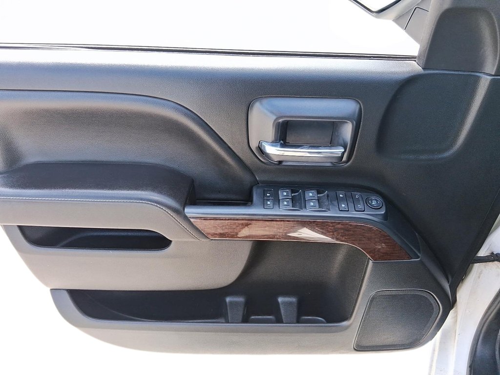 2018 GMC Sierra 1500 Double 4x4 SLE / Standard Box in Stratford, Ontario - 10 - w1024h768px