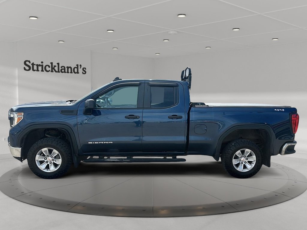 2020 GMC Sierra 1500 Double Cab 4x4 Base Standard Box in Stratford, Ontario - 5 - w1024h768px