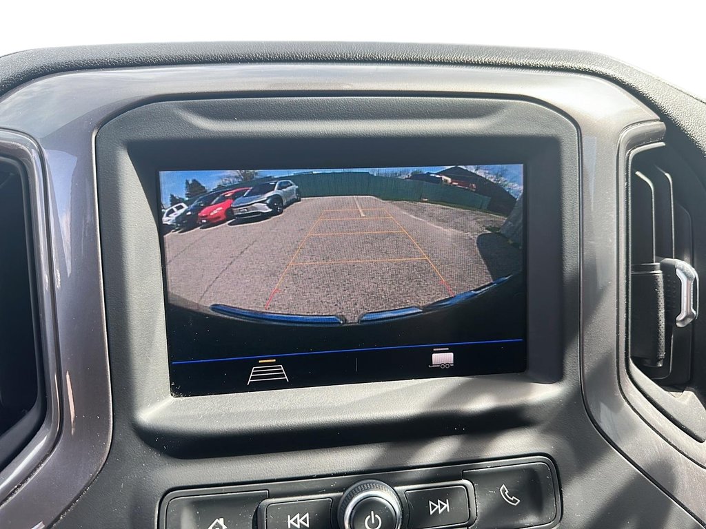 2020 GMC Sierra 1500 Double Cab 4x4 Base Standard Box in Stratford, Ontario - 18 - w1024h768px
