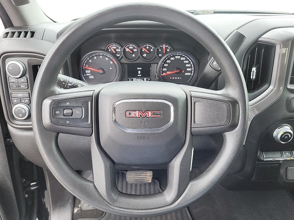 2020 GMC Sierra 1500 Crew Cab 4x4 Base Short Box in Stratford, Ontario - 10 - w1024h768px