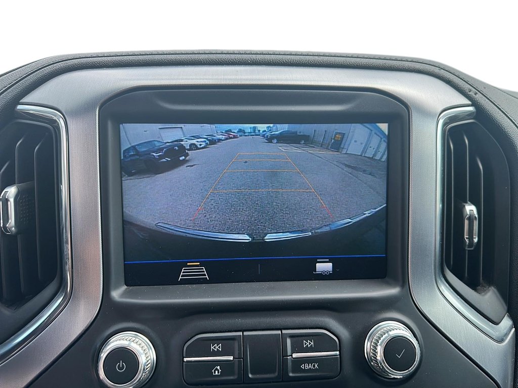 2021 GMC Sierra 1500 Crew Cab 4x4 Elevation Short Box in Stratford, Ontario - 16 - w1024h768px