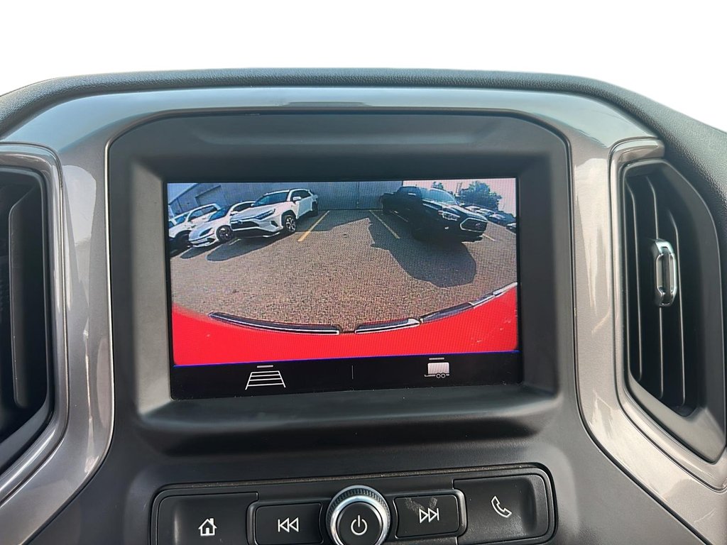 2022 GMC Sierra 1500 Ltd Regular Cab 4x4 Base Long Box in Stratford, Ontario - 16 - w1024h768px