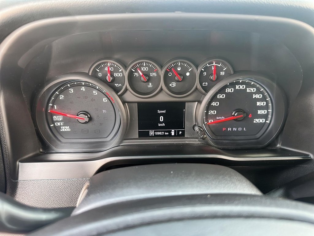 2022 GMC Sierra 1500 Ltd Regular Cab 4x4 Base Long Box in Stratford, Ontario - 12 - w1024h768px