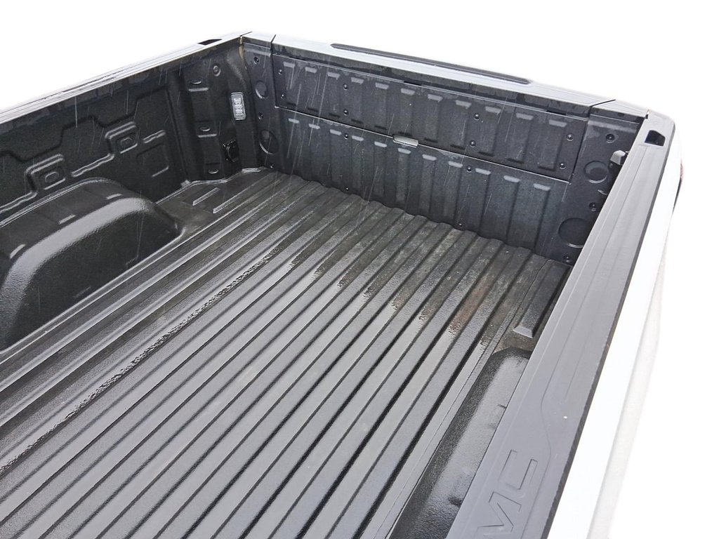 2022 GMC Sierra 1500 Ltd Crew Cab 4x4 At4 Standard Box in Stratford, Ontario - 18 - w1024h768px