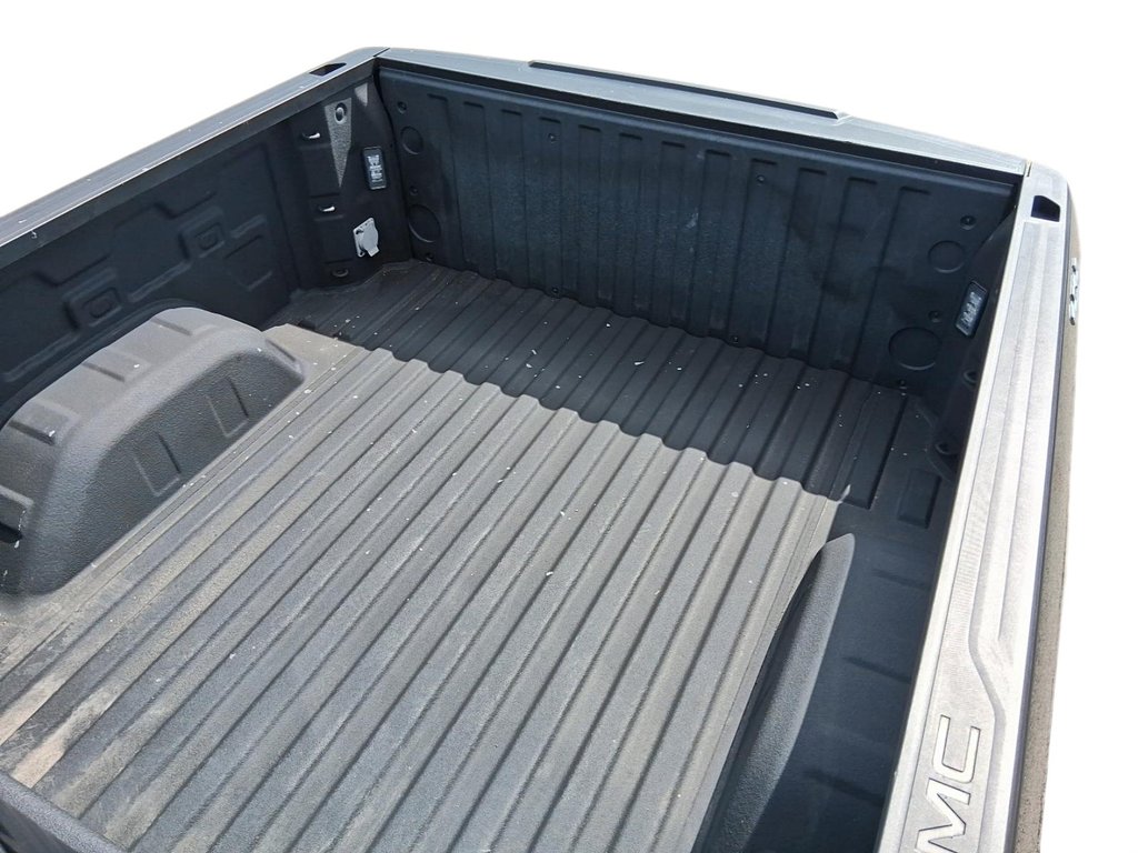 2022 GMC Sierra 1500 Ltd Crew Cab 4x4 Base Short Box in Stratford, Ontario - 18 - w1024h768px