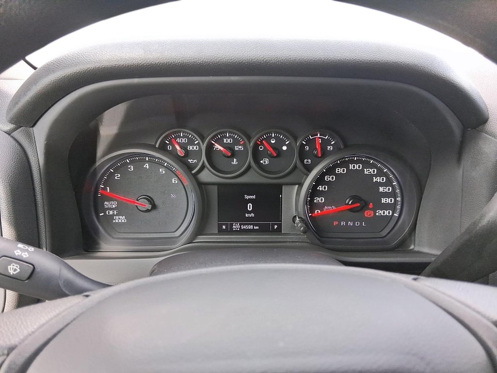 2022 GMC Sierra 1500 Ltd Crew Cab 4x4 Base Short Box in Stratford, Ontario - 14 - w1024h768px
