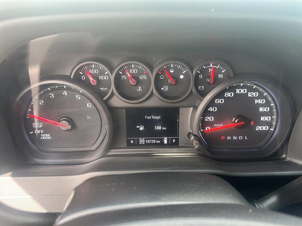 2023 GMC Sierra 1500 Crew Cab 4x4 PRO Standard Box in Stratford, Ontario - 12 - w1024h768px