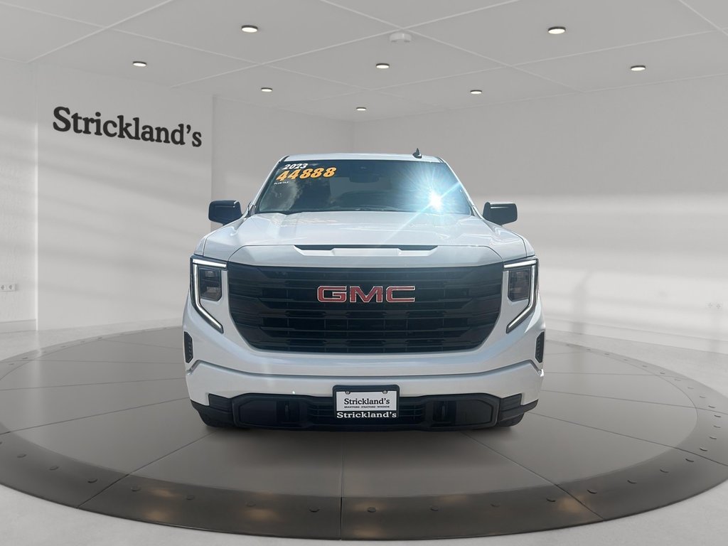 2023 GMC Sierra 1500 Crew Cab 4x4 PRO Standard Box in Stratford, Ontario - 2 - w1024h768px