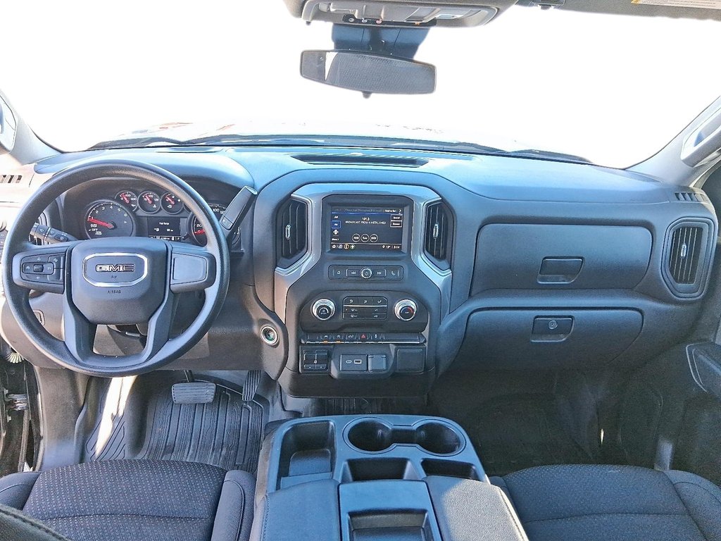 2023 GMC Sierra 1500 Crew Cab 4x4 PRO Standard Box in Stratford, Ontario - 10 - w1024h768px