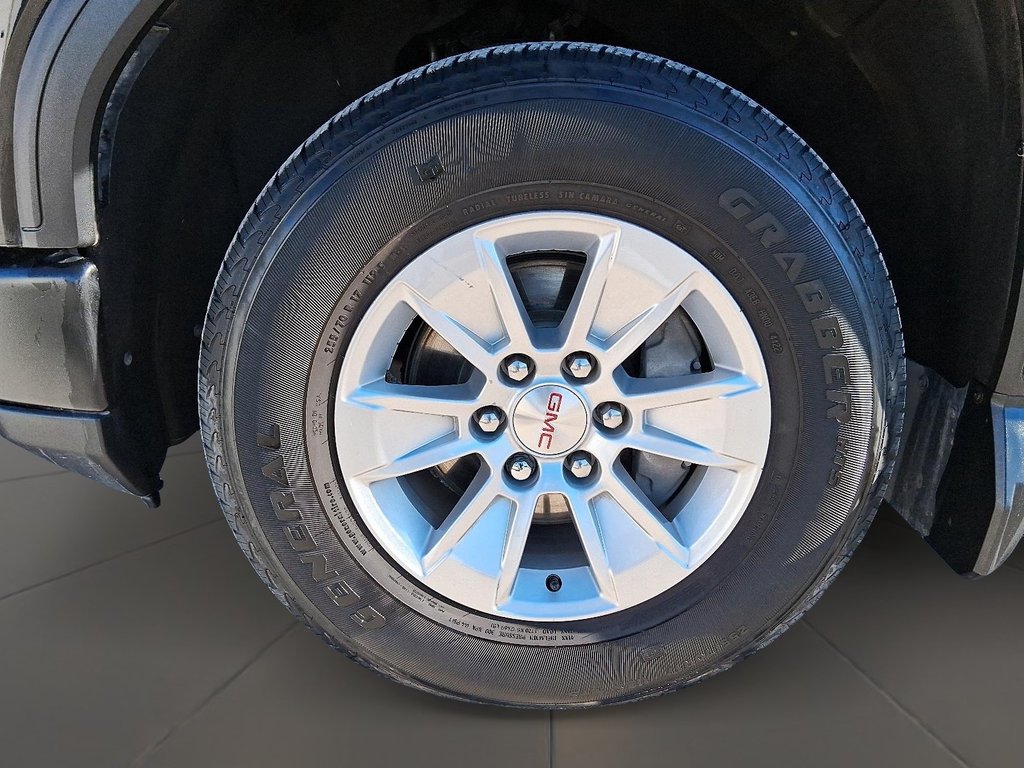 2023 GMC Sierra 1500 Crew Cab 4x4 PRO Standard Box in Stratford, Ontario - 6 - w1024h768px