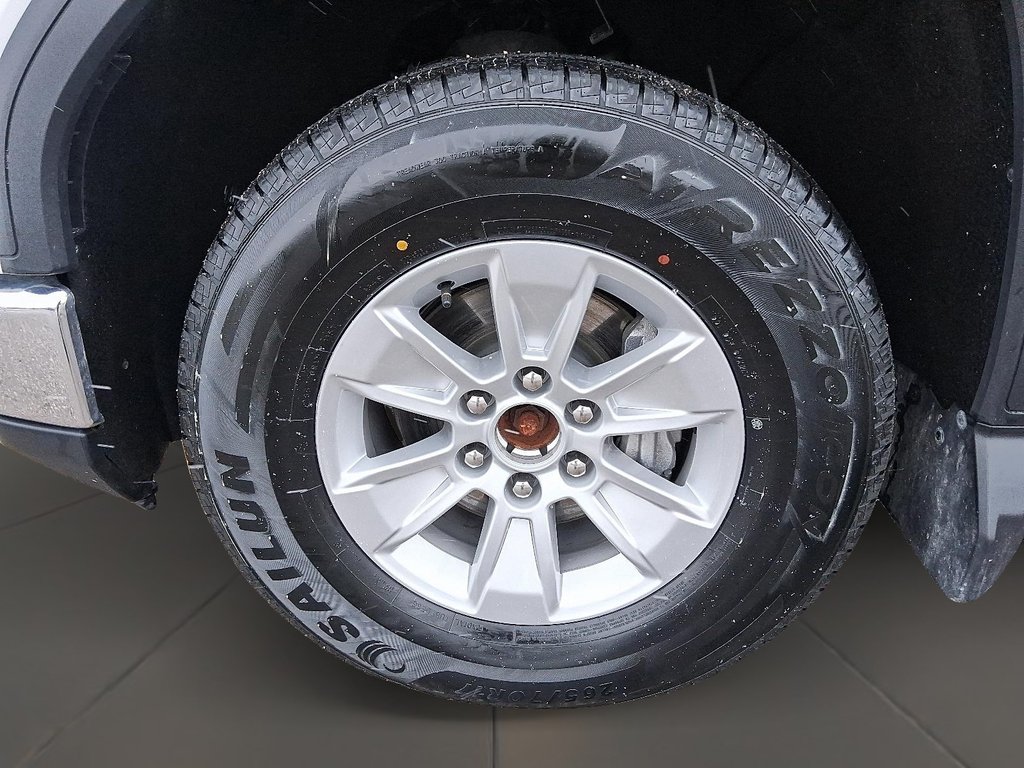 2023 GMC Sierra 1500 Crew Cab 4x4 PRO Standard Box in Stratford, Ontario - 6 - w1024h768px