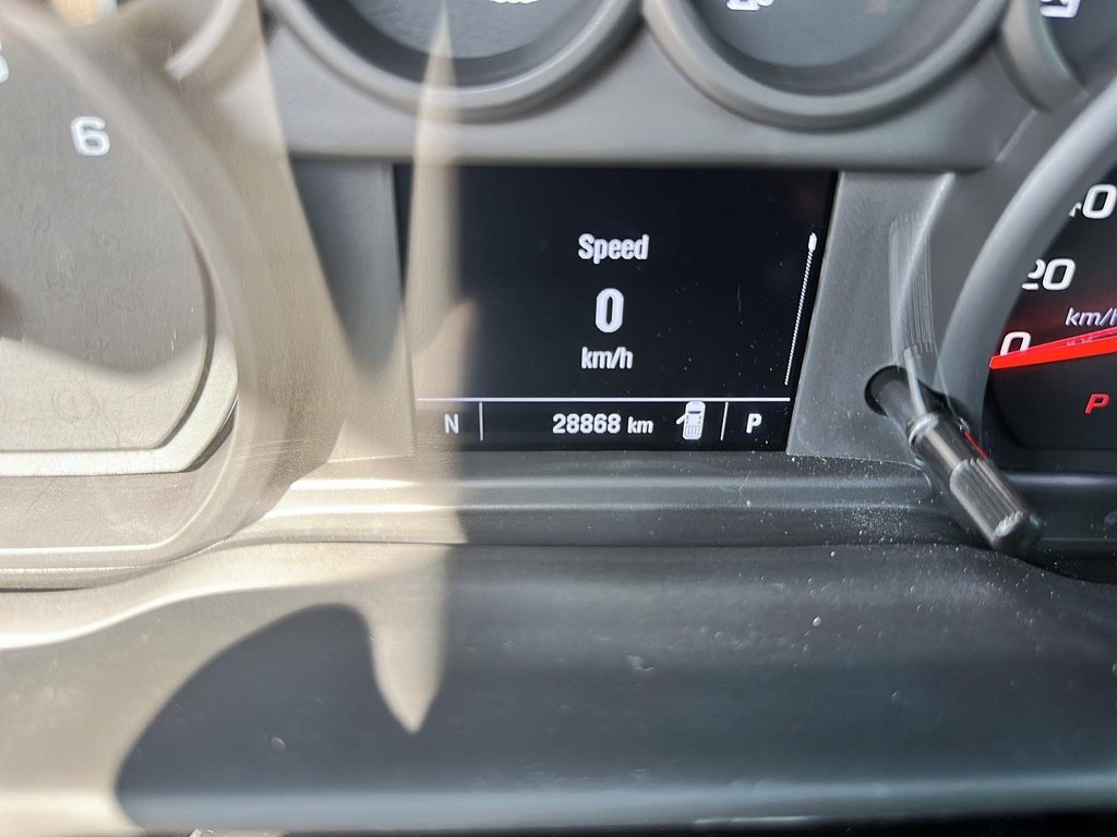 2024 GMC Sierra 1500 Regular Cab Long Box 2-Wheel Drive Pro in Stratford, Ontario - 10 - w1024h768px