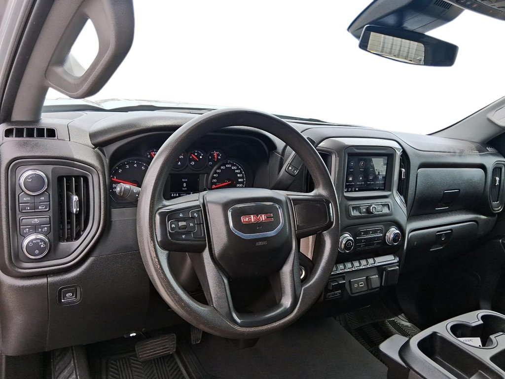 2024 GMC Sierra 1500 Crew Cab Standard Box 4-Wheel Drive Pro in Stratford, Ontario - 10 - w1024h768px