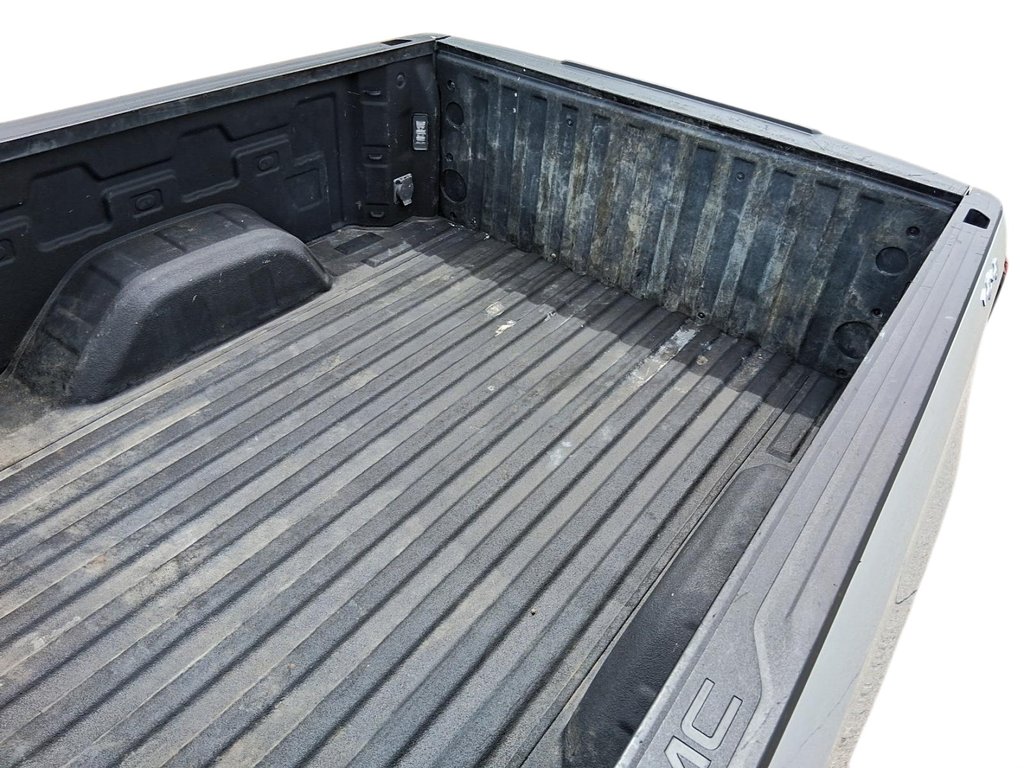2024 GMC Sierra 1500 Crew Cab Standard Box 4-Wheel Drive Pro in Stratford, Ontario - 20 - w1024h768px