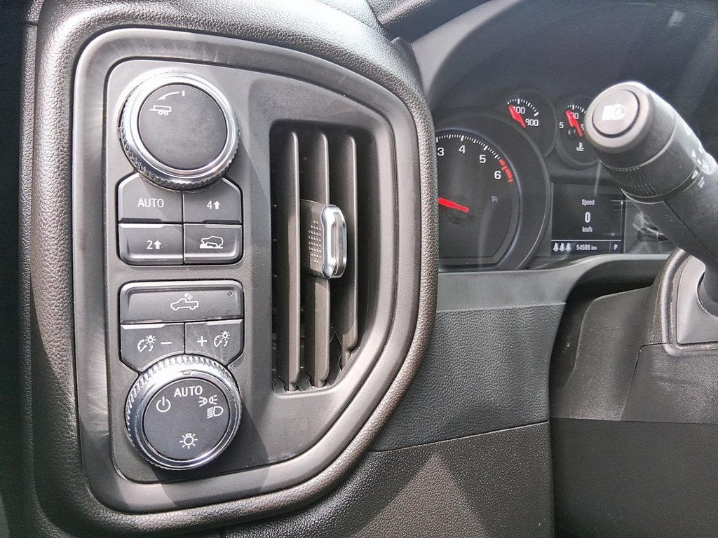 2024 GMC Sierra 1500 Crew Cab Standard Box 4-Wheel Drive Pro in Stratford, Ontario - 19 - w1024h768px