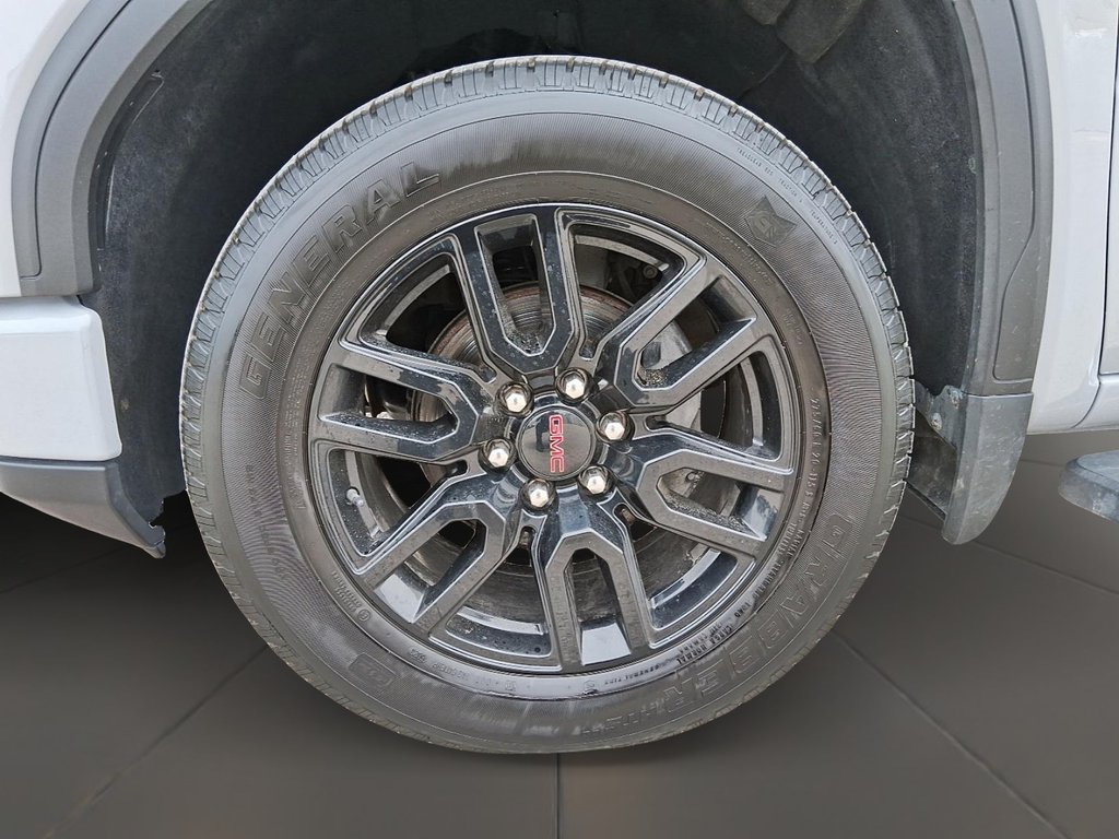 2024 GMC Sierra 1500 Crew Cab Standard Box 4-Wheel Drive Pro in Stratford, Ontario - 6 - w1024h768px
