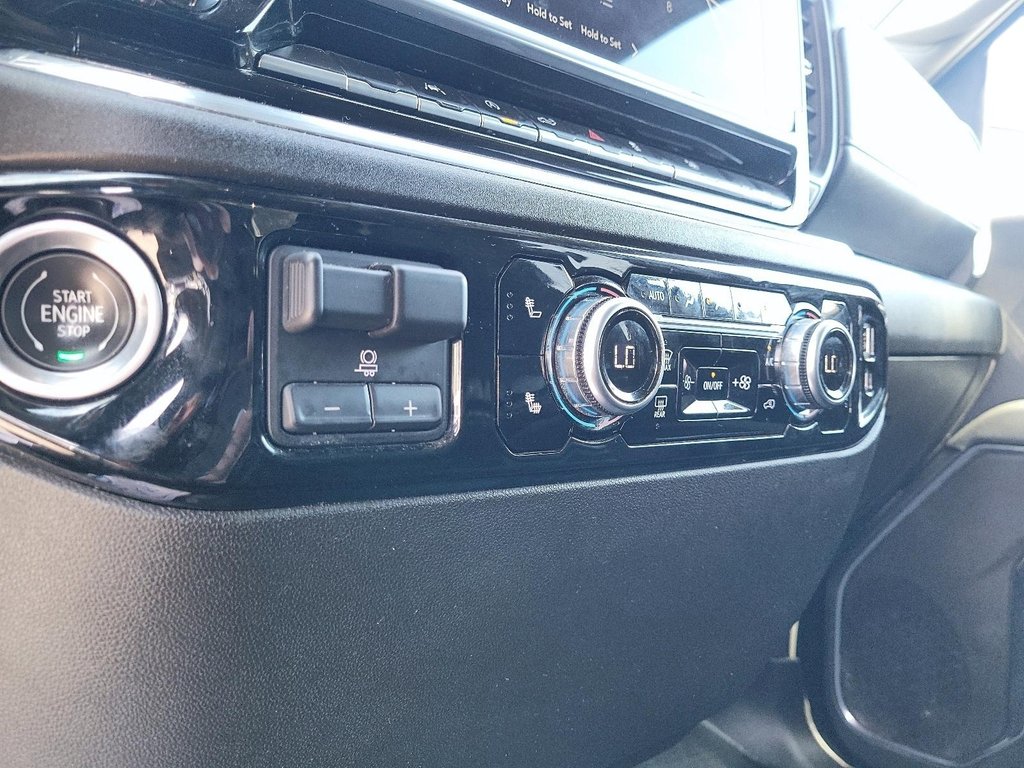 2024 GMC Sierra 1500 Crew Cab Short Box 4-Wheel Drive SLE in Stratford, Ontario - 21 - w1024h768px