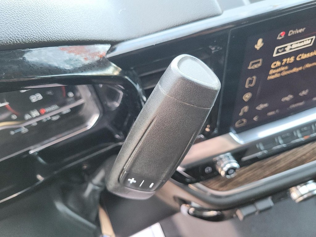 2024 GMC Sierra 1500 Crew Cab Short Box 4-Wheel Drive SLE in Stratford, Ontario - 14 - w1024h768px