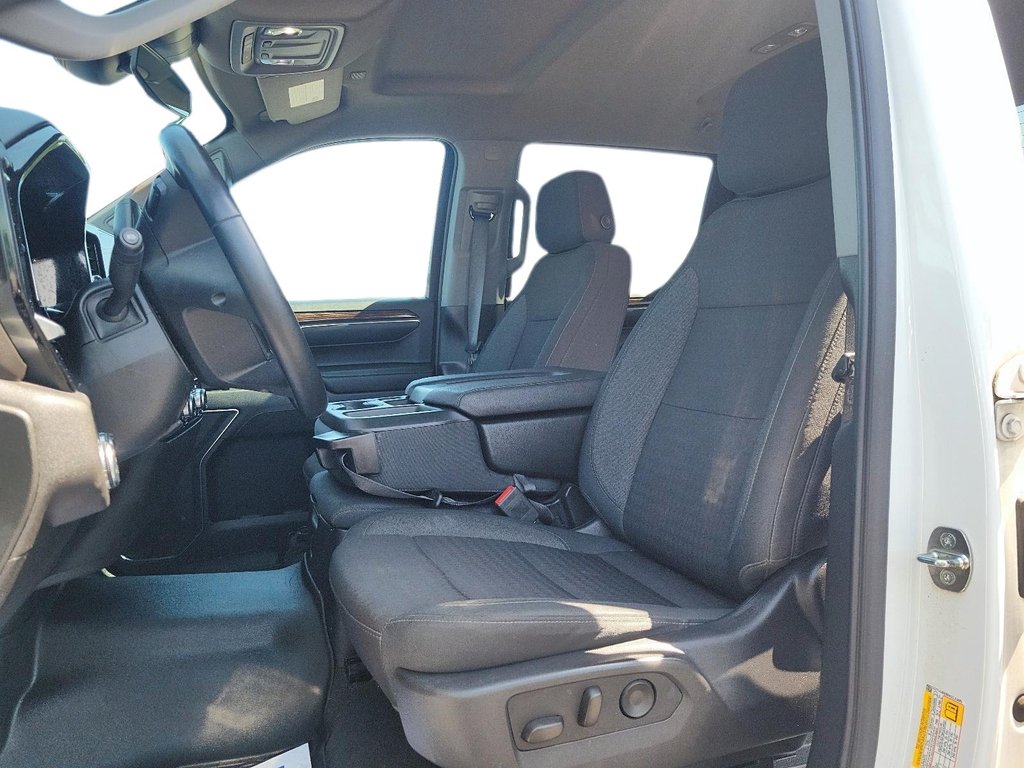 2024 GMC Sierra 1500 Crew Cab Short Box 4-Wheel Drive SLE in Stratford, Ontario - 8 - w1024h768px