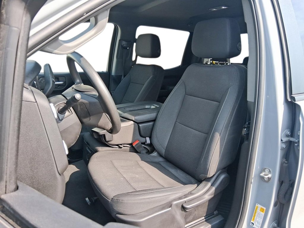2024 GMC Sierra 1500 Crew Cab Standard Box 4-Wheel Drive Pro in Stratford, Ontario - 7 - w1024h768px