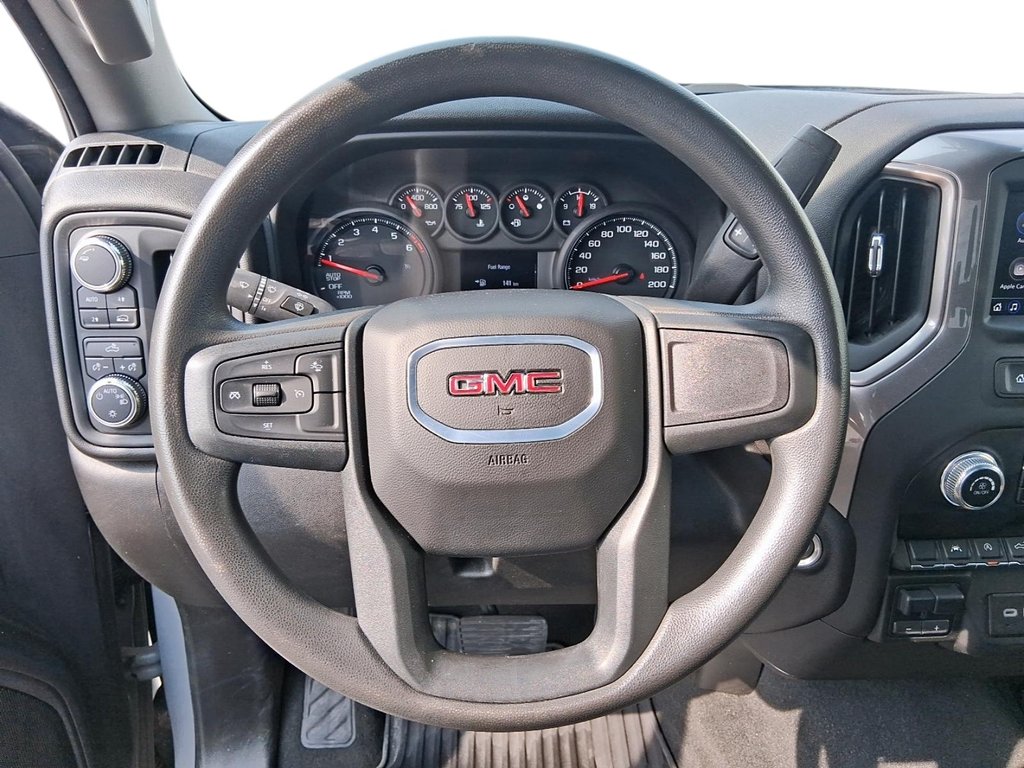 2024 GMC Sierra 1500 Crew Cab Standard Box 4-Wheel Drive Pro in Stratford, Ontario - 12 - w1024h768px