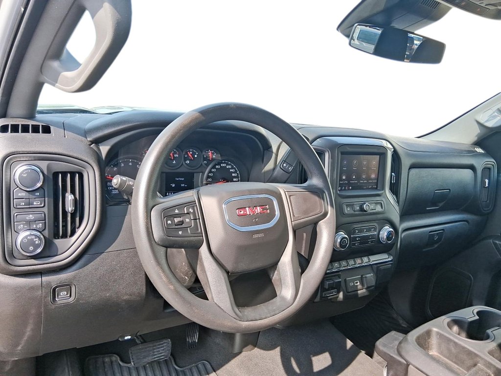 2024 GMC Sierra 1500 Crew Cab Standard Box 4-Wheel Drive Pro in Stratford, Ontario - 10 - w1024h768px