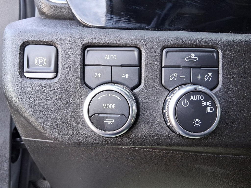 2024 GMC Sierra 1500 Crew Cab Short Box 4-Wheel Drive SLE in Stratford, Ontario - 18 - w1024h768px