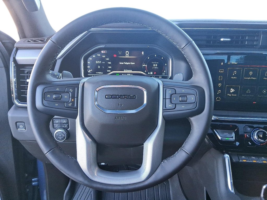 2025 GMC Sierra 1500 Crew Cab Short Box 4-Wheel Drive Denali in Stratford, Ontario - 12 - w1024h768px