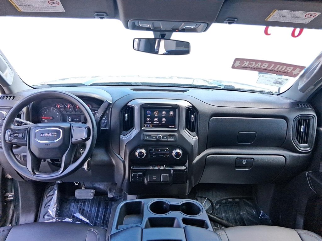 2020 GMC Sierra 3500 New Crew 4x4 Base / Standard Box in Stratford, Ontario - 11 - w1024h768px