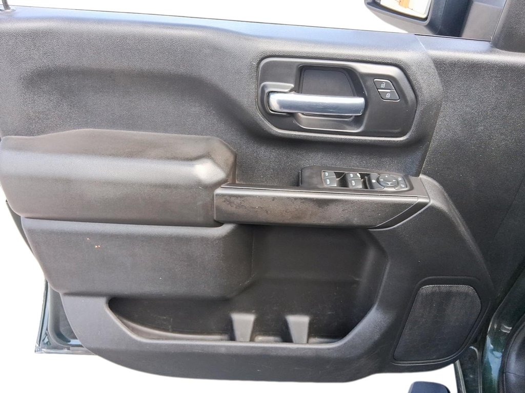 2020 GMC Sierra 3500 New Crew 4x4 Base / Standard Box in Stratford, Ontario - 13 - w1024h768px
