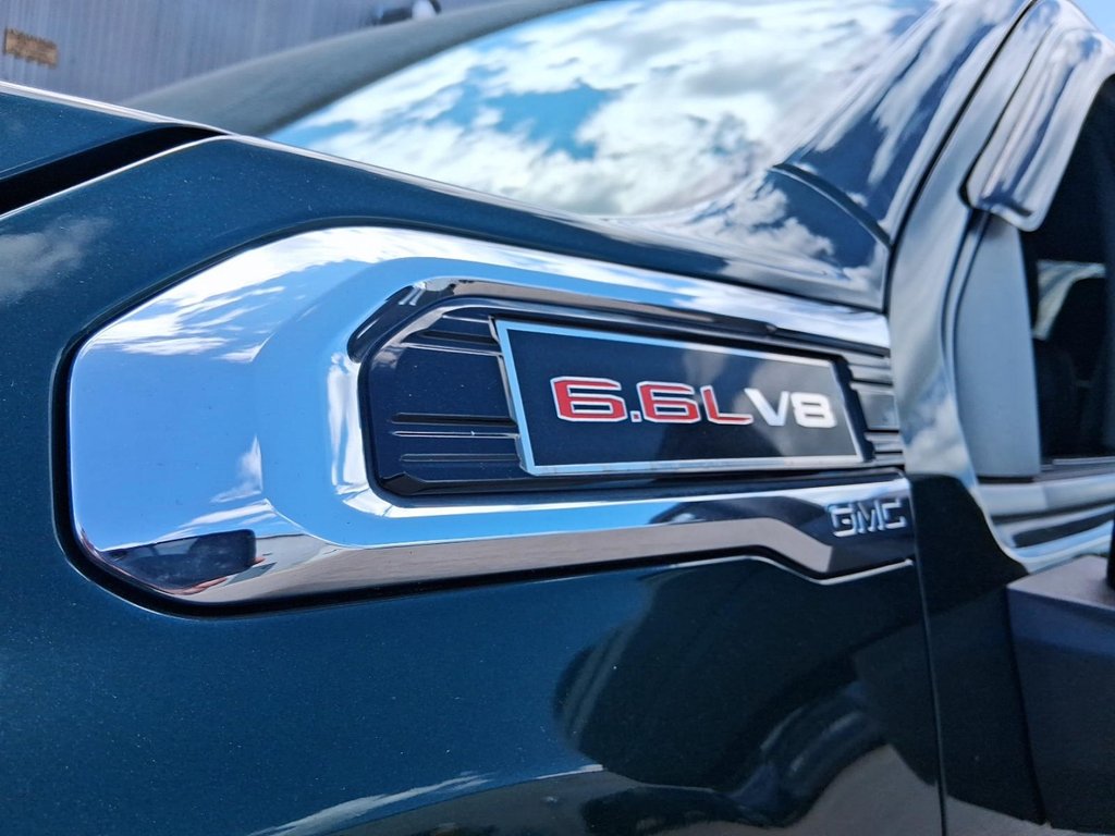 2020 GMC Sierra 3500 New Crew 4x4 Base / Standard Box in Stratford, Ontario - 6 - w1024h768px
