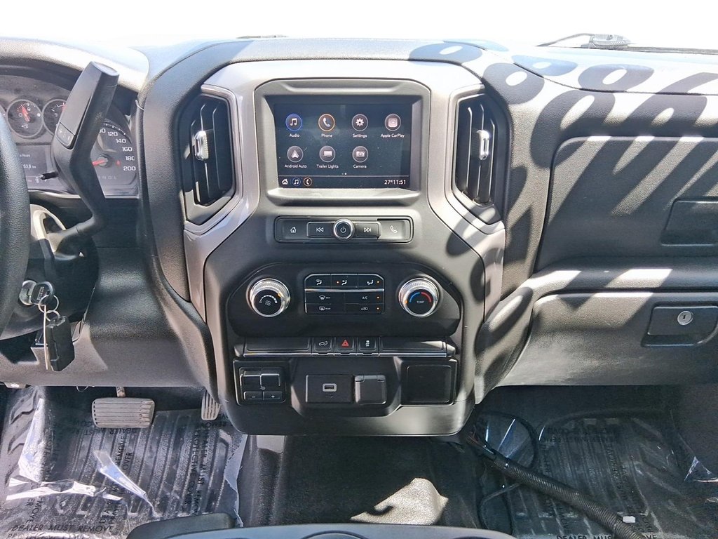 2020 GMC Sierra 3500 New Crew 4x4 Base / Standard Box in Stratford, Ontario - 17 - w1024h768px