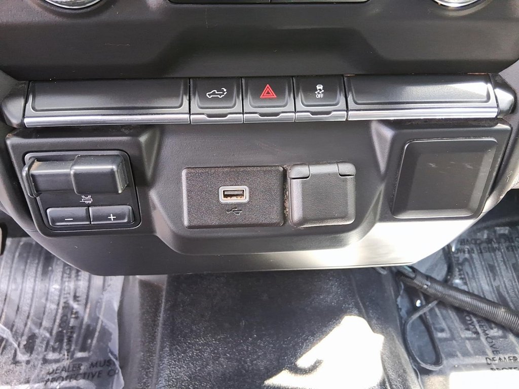 2020 GMC Sierra 3500 New Crew 4x4 Base / Standard Box in Stratford, Ontario - 20 - w1024h768px