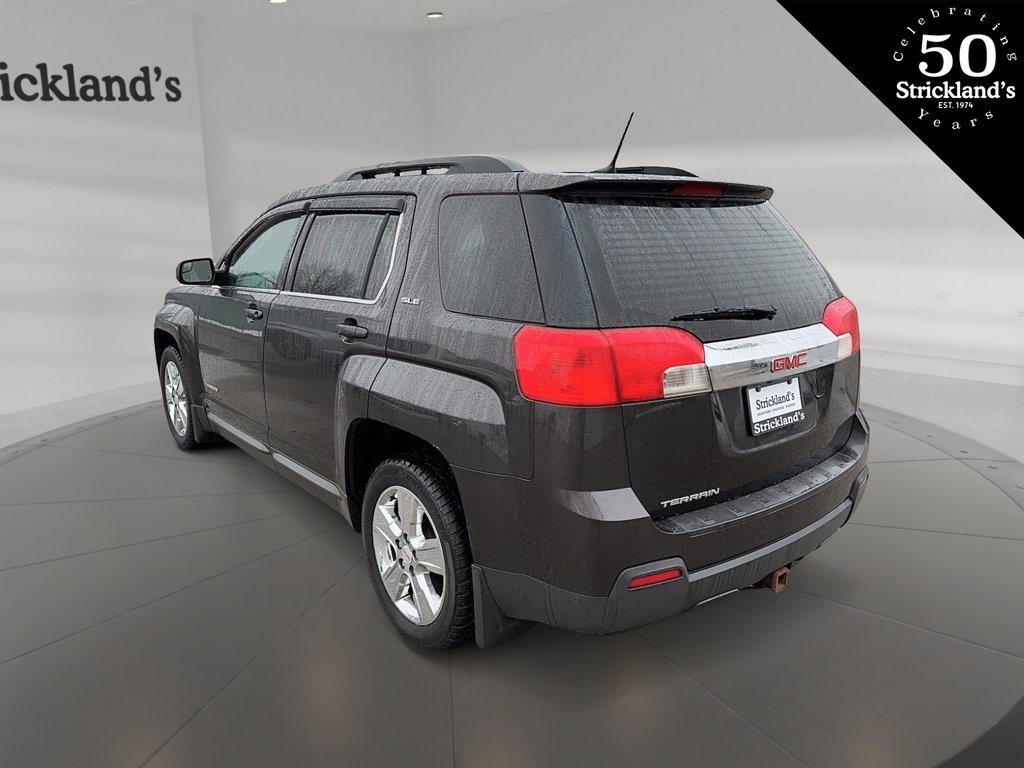 2014  Terrain SLE1 FWD 3SA in Stratford, Ontario - 4 - w1024h768px