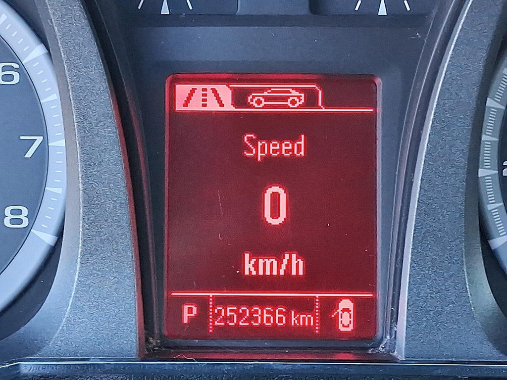 2014 GMC Terrain SLT1 FWD 4SA in Stratford, Ontario - 13 - w1024h768px