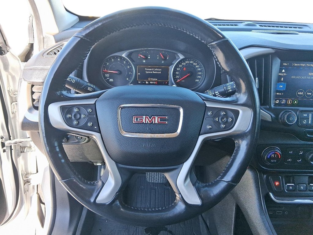 2020 GMC Terrain AWD Denali in Stratford, Ontario - 12 - w1024h768px