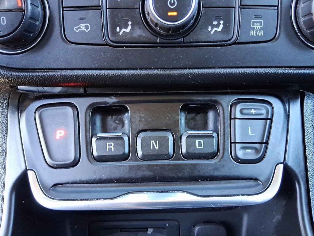 2020 GMC Terrain AWD Denali in Stratford, Ontario - 16 - w1024h768px