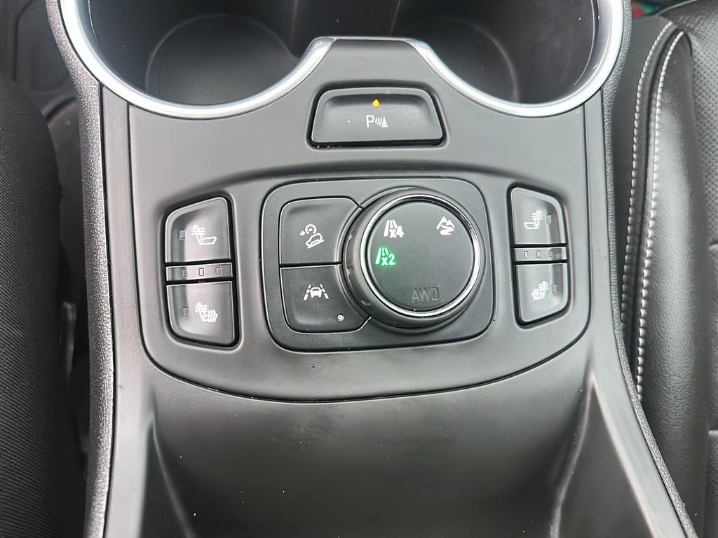 2022 GMC Terrain SLT AWD in Stratford, Ontario - 14 - w1024h768px