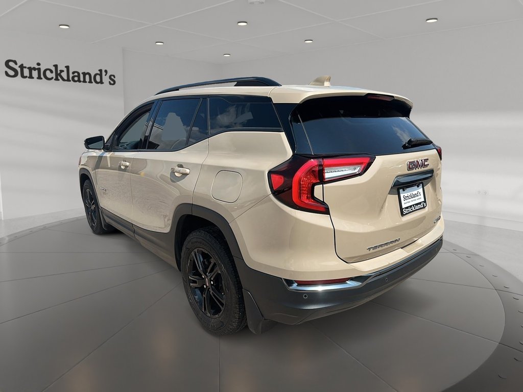 2022 GMC Terrain At4 AWD in Stratford, Ontario - 4 - w1024h768px