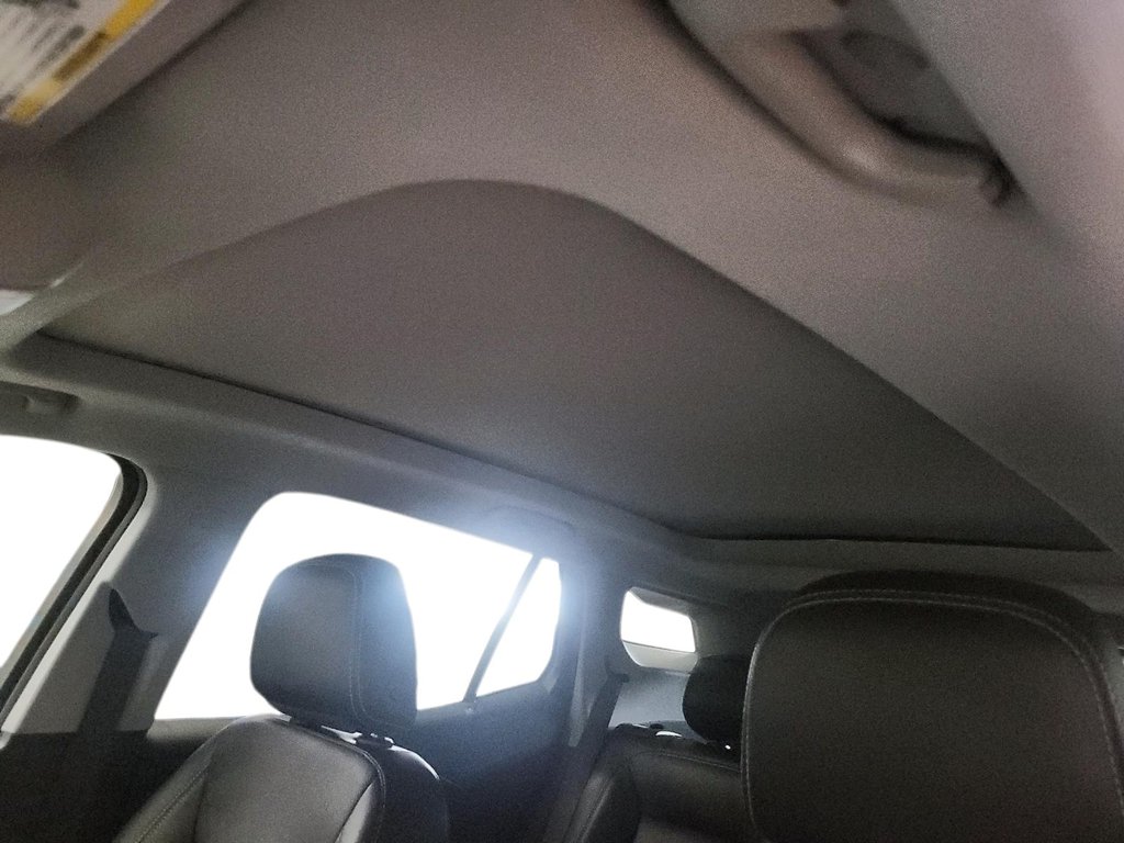 2022 GMC Terrain SLT AWD in Stratford, Ontario - 16 - w1024h768px