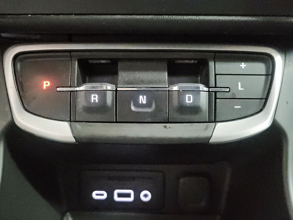 2022 GMC Terrain SLT AWD in Stratford, Ontario - 14 - w1024h768px