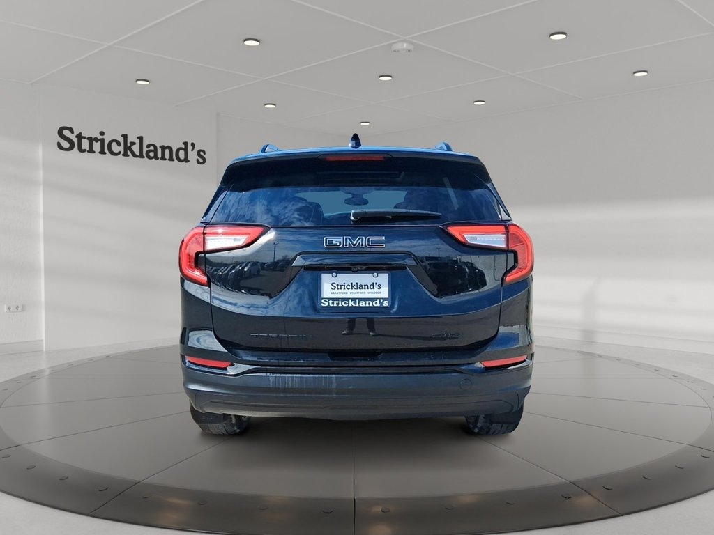 2022 GMC Terrain SLE AWD in Stratford, Ontario - 3 - w1024h768px