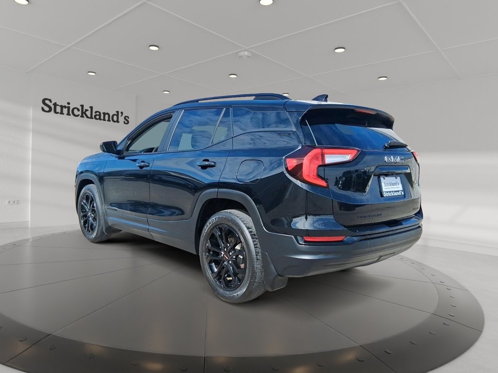 2022 GMC Terrain SLE AWD in Stratford, Ontario - 4 - w1024h768px