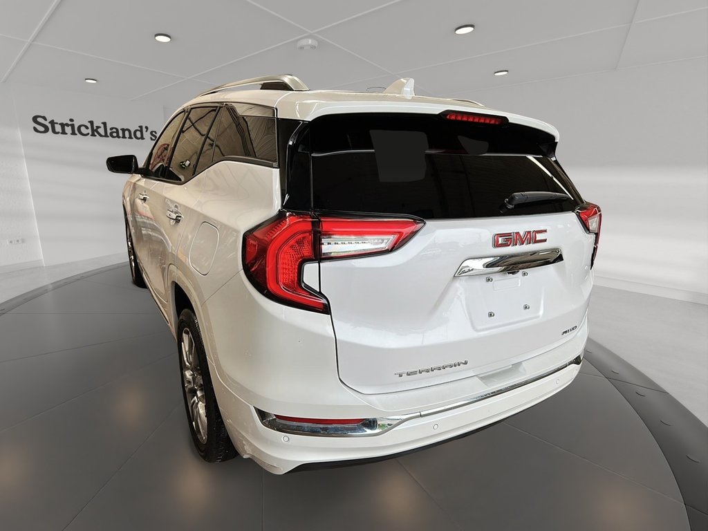 2023 GMC Terrain Denali AWD in Stratford, Ontario - 4 - w1024h768px