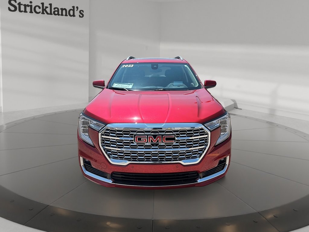 2023 GMC Terrain Denali AWD in Stratford, Ontario - 2 - w1024h768px
