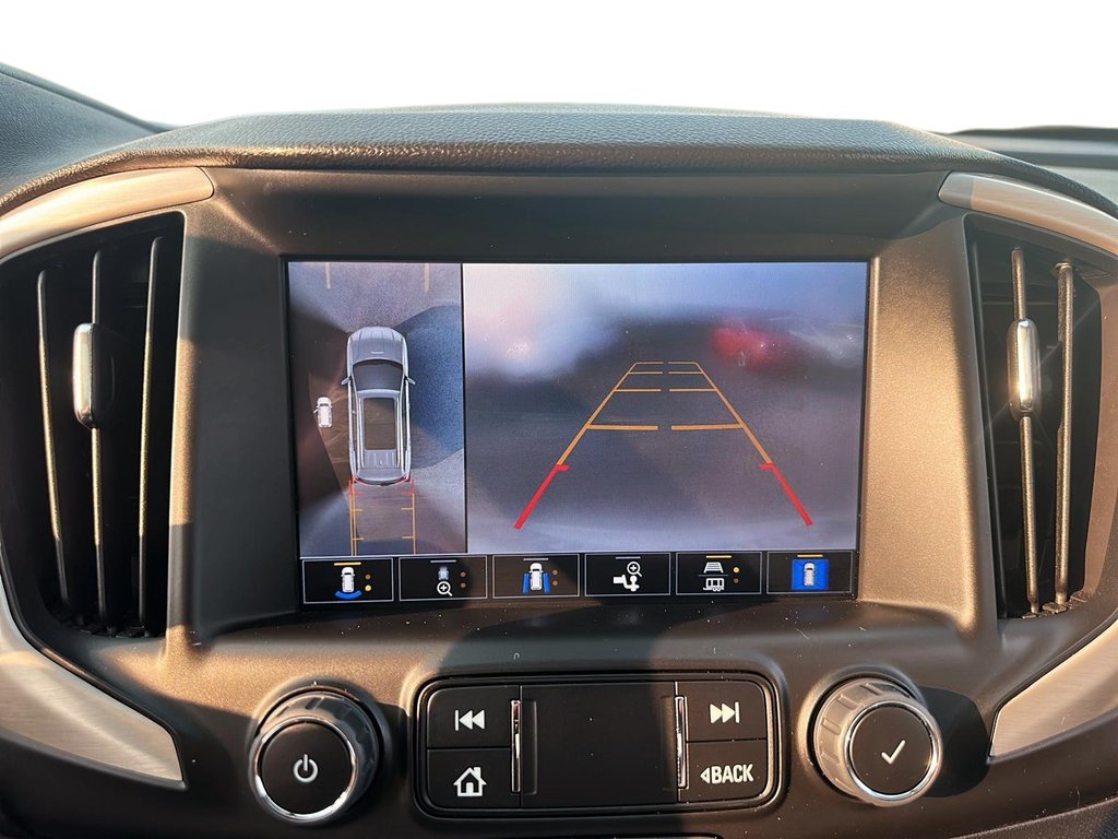 2023 GMC Terrain Denali AWD in Stratford, Ontario - 17 - w1024h768px