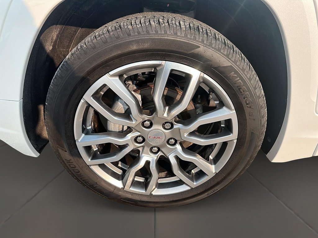 2023 GMC Terrain Denali AWD in Stratford, Ontario - 7 - w1024h768px