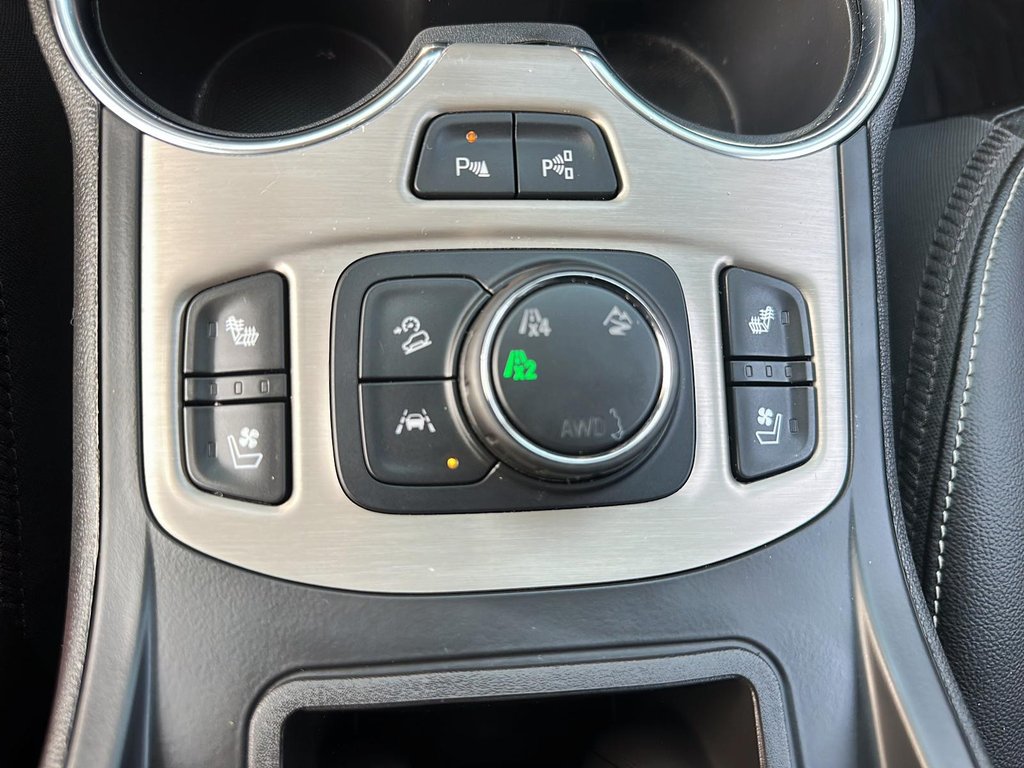 2023 GMC Terrain Denali AWD in Stratford, Ontario - 15 - w1024h768px